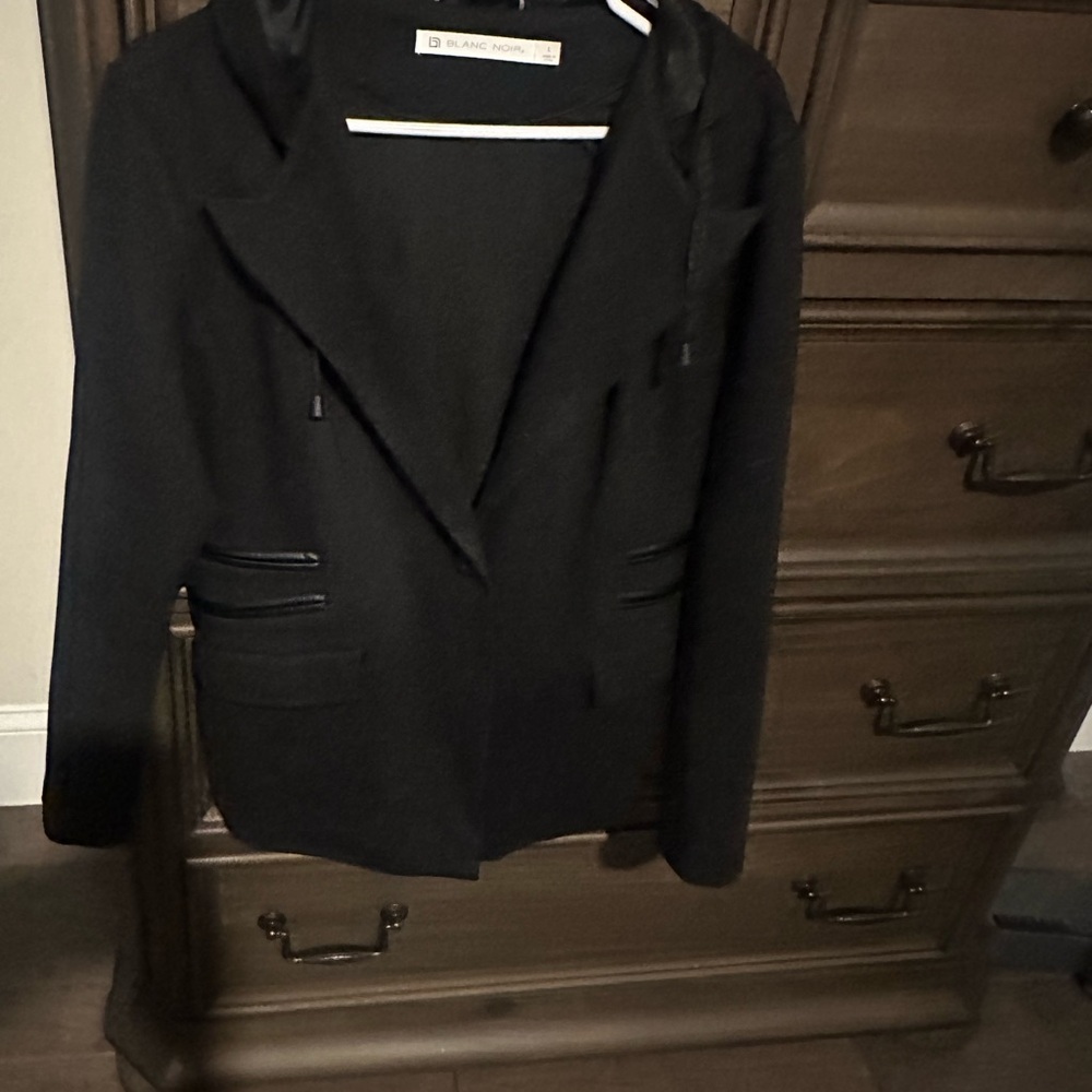 Blanc Noir Black Tailored Blazer